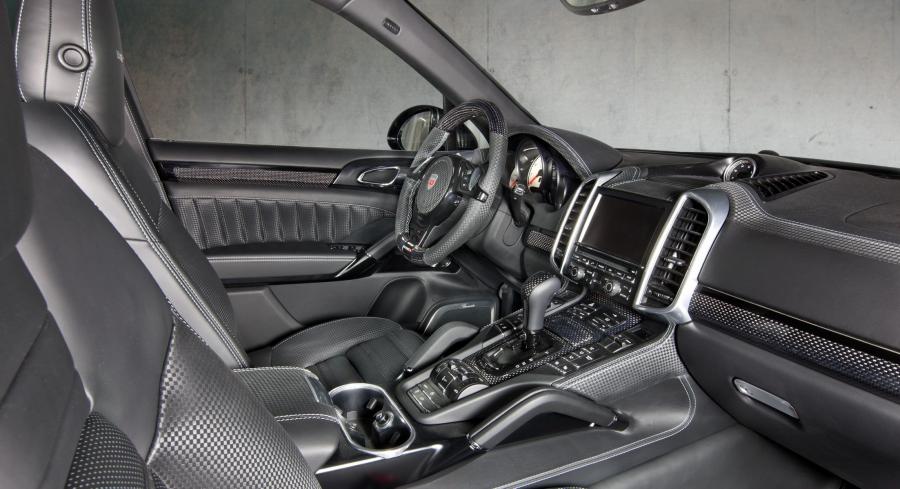  Porsche Cayenne by Mansory 2011 года  (фото 13 из 31)